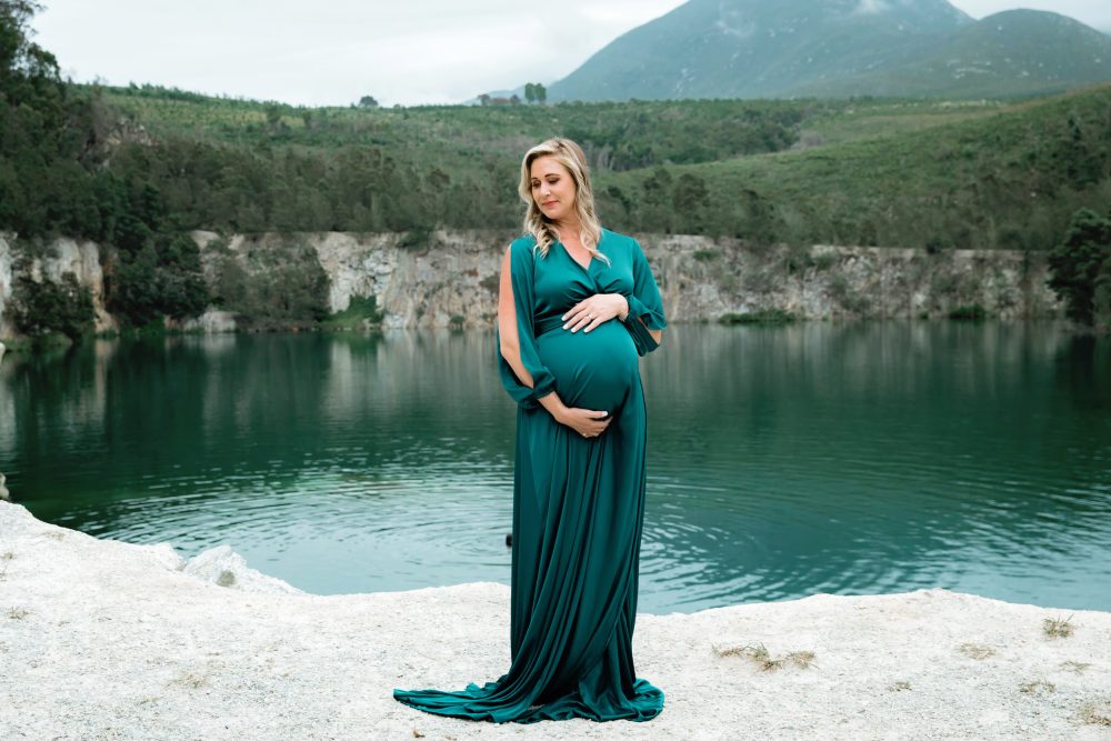 Garden Route Maternity Photographer – Garzouzie Family